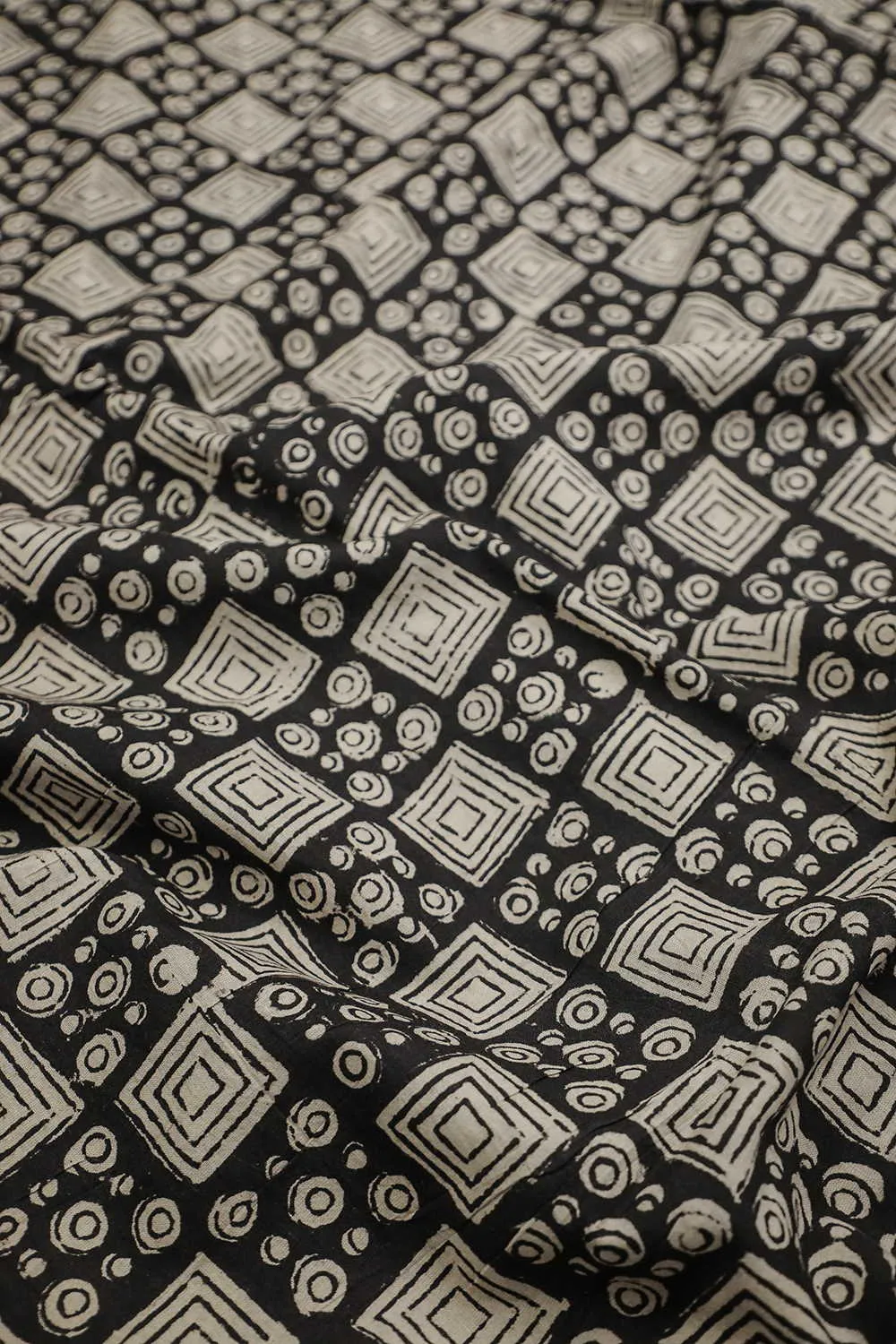 Black Pattern Bagru Cotton Fabric - 1.95m