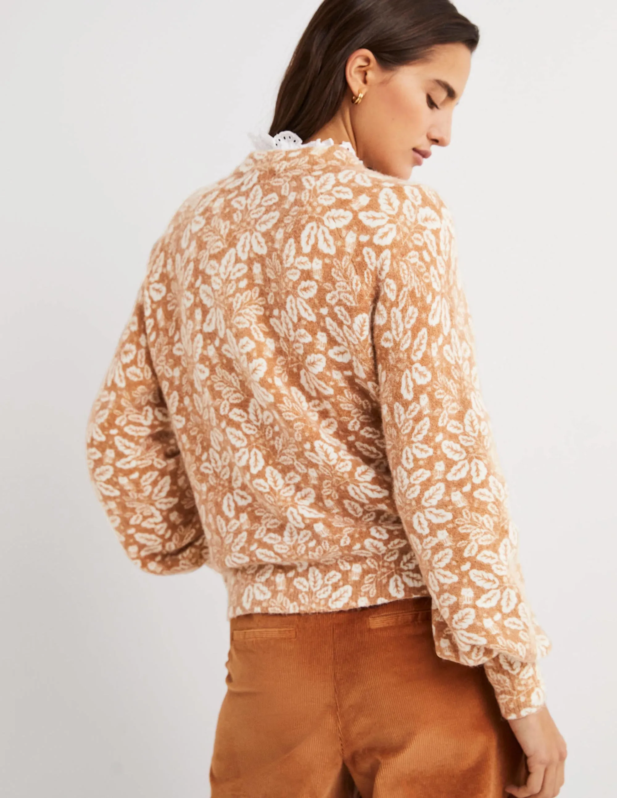 Blouson Sleeve Fluffy Jumper-Assam Brown, Acorn Leaf
