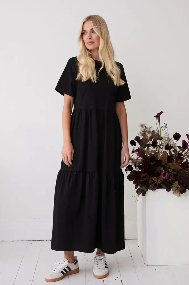Fika Harlow Black T-Shirt Midi Dress