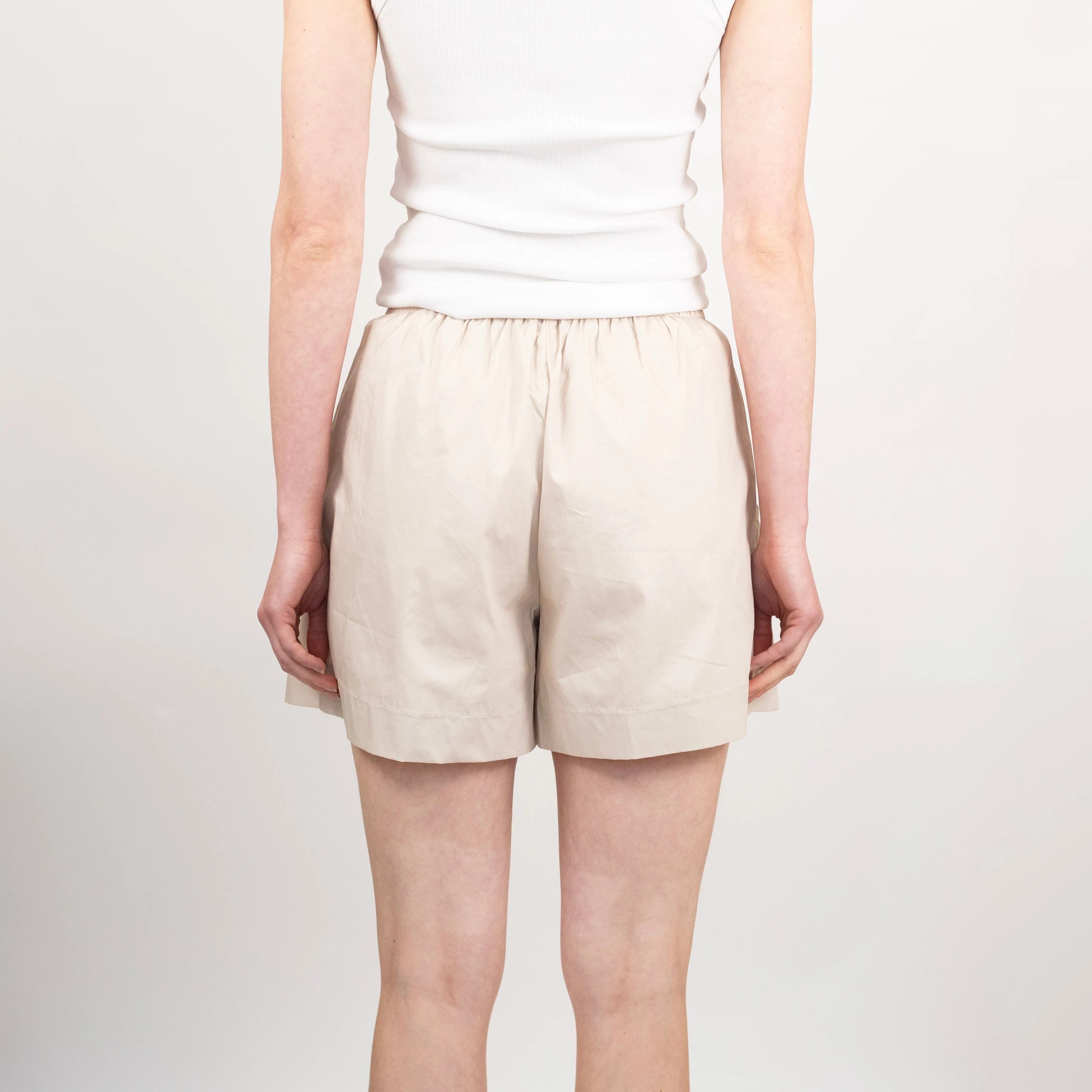 Lara Embroidered Short