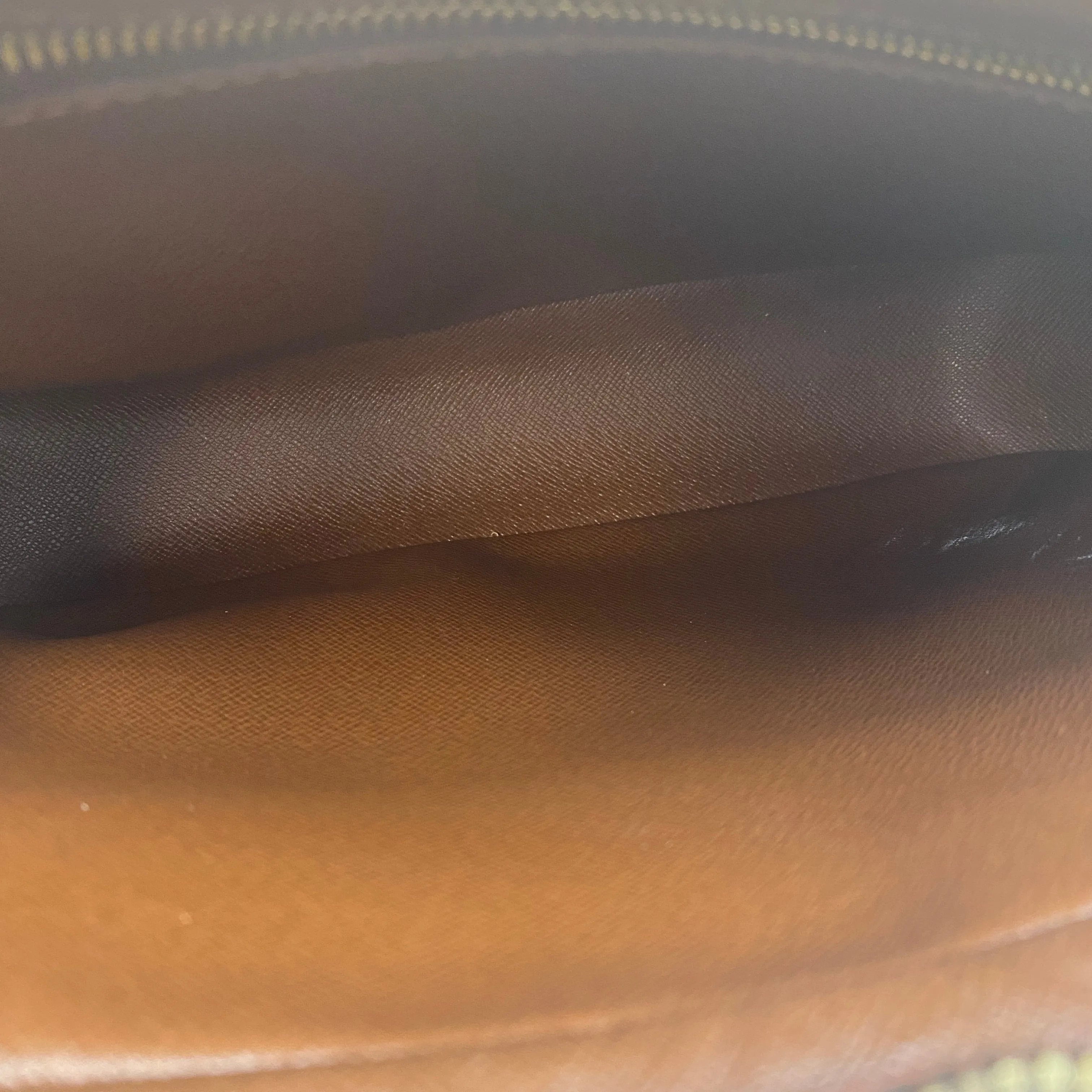 Louis Vuitton Vintage Trocadero