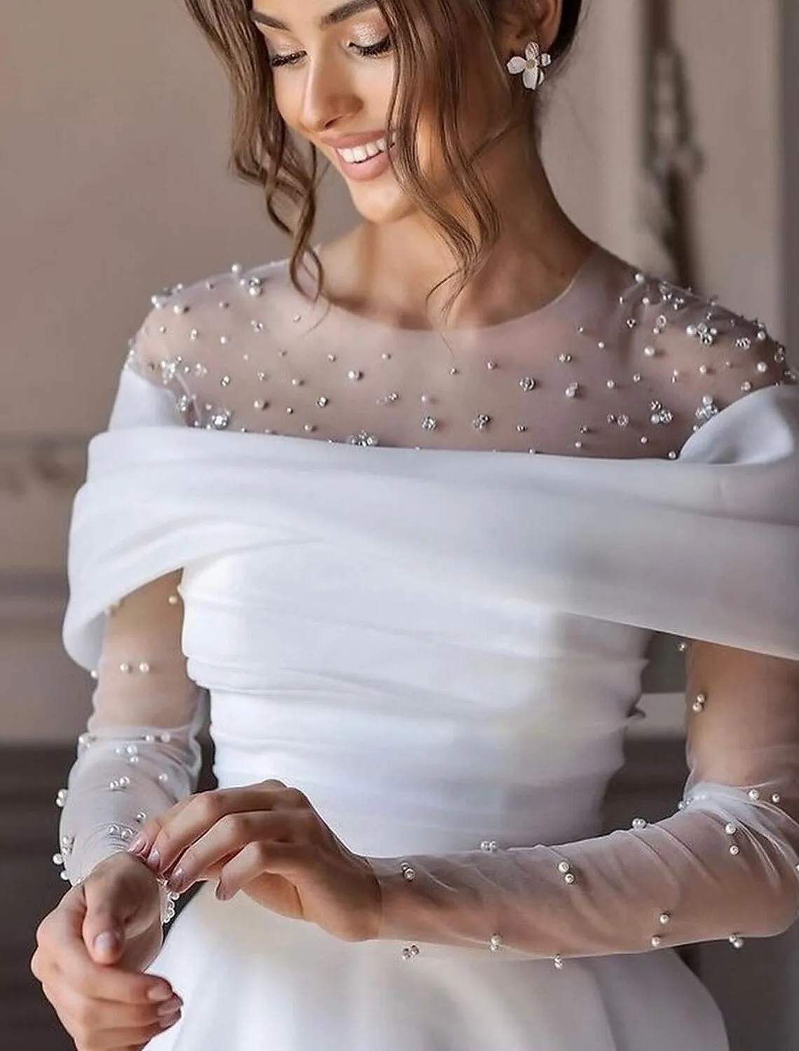 Luolandi Beach Little White Dresses Formal Wedding Dresses A-Line Illusion Neck Long Sleeve Floor Length Tulle Bridal Gowns With Ruched