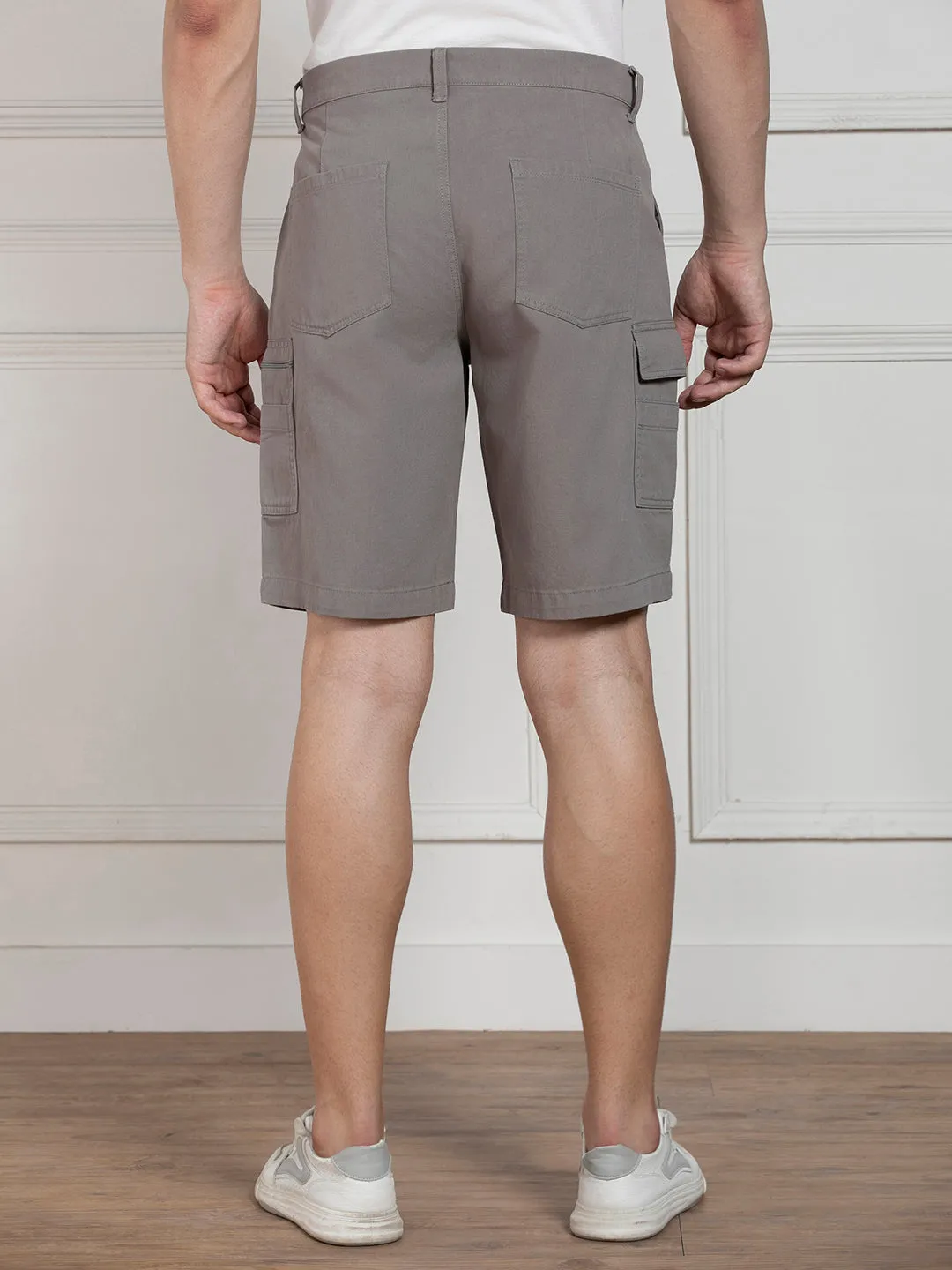 Men's Mid grey Relaxed Fit Mid-Rise Solid Casual Shorts