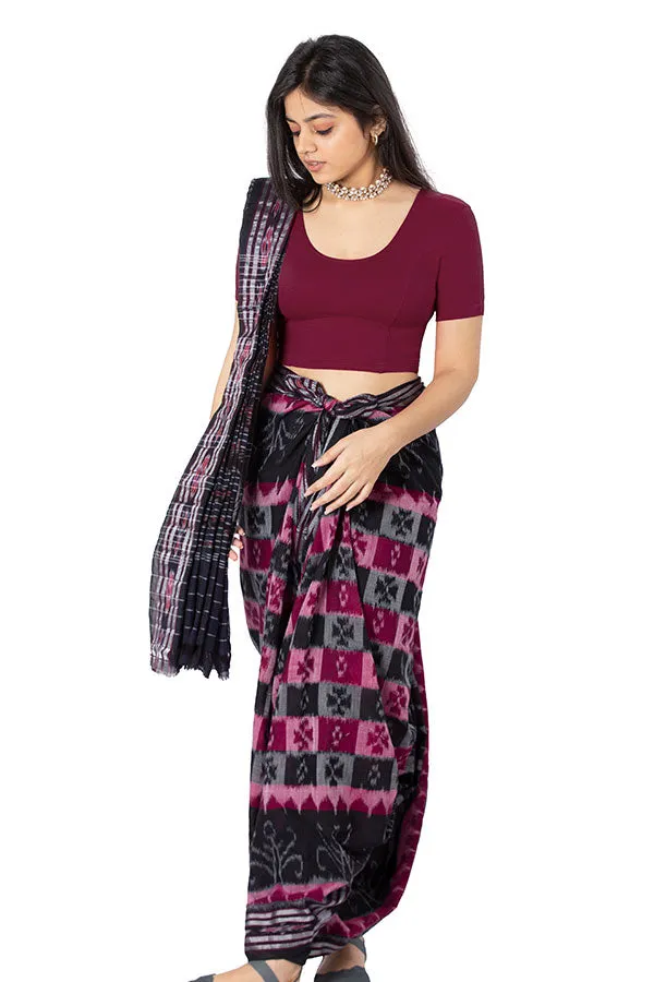 Naidu Hall Knitted Blouse With Round Neck Princess Cut Short Sleeve - Maroon