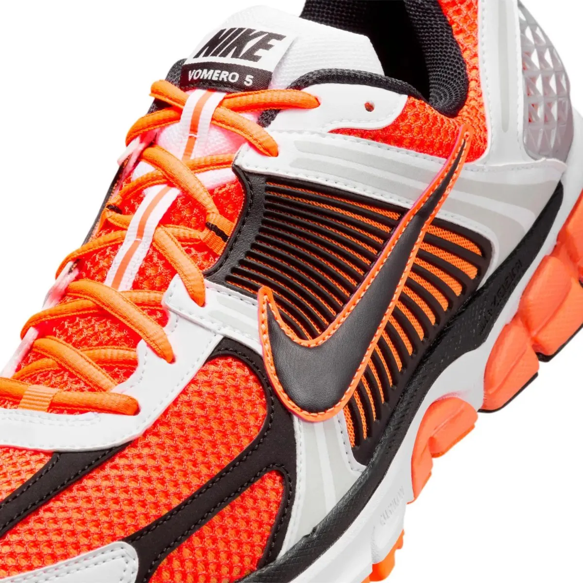 Nike Men's Zoom Vomero 5 Total Orange/White/Metallic Platinum/Black