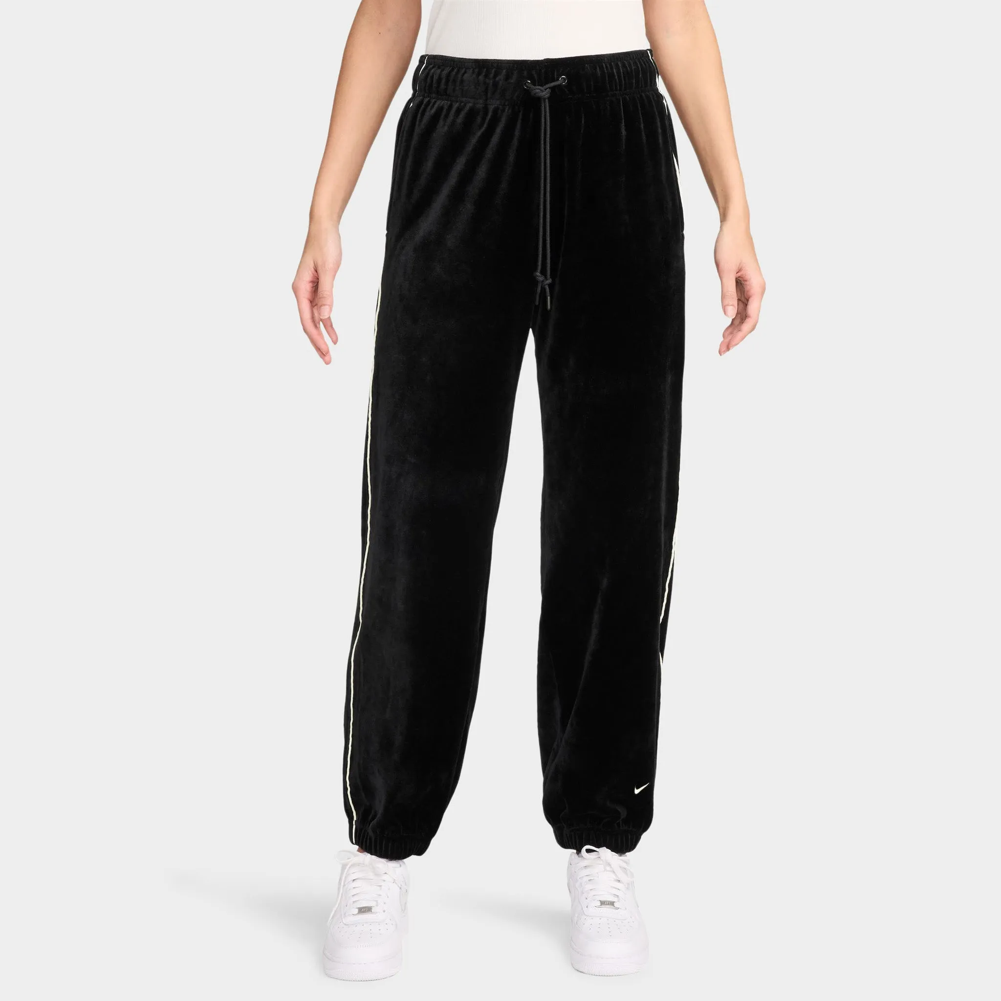 Nike Women's Sportswear Velour Jogger Black / Sail - Sail