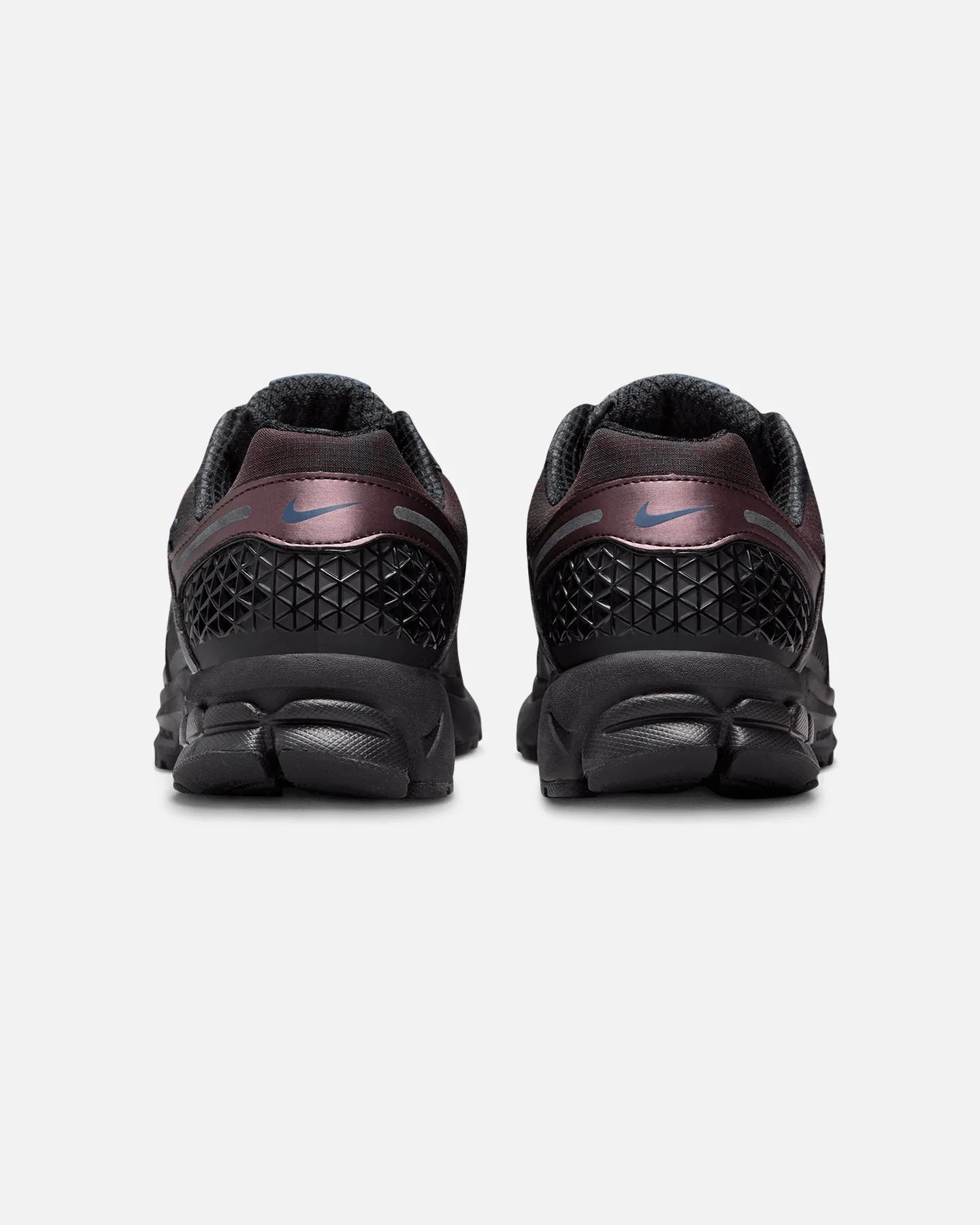 Nike Women's Zoom Vomero 5 Burgundy