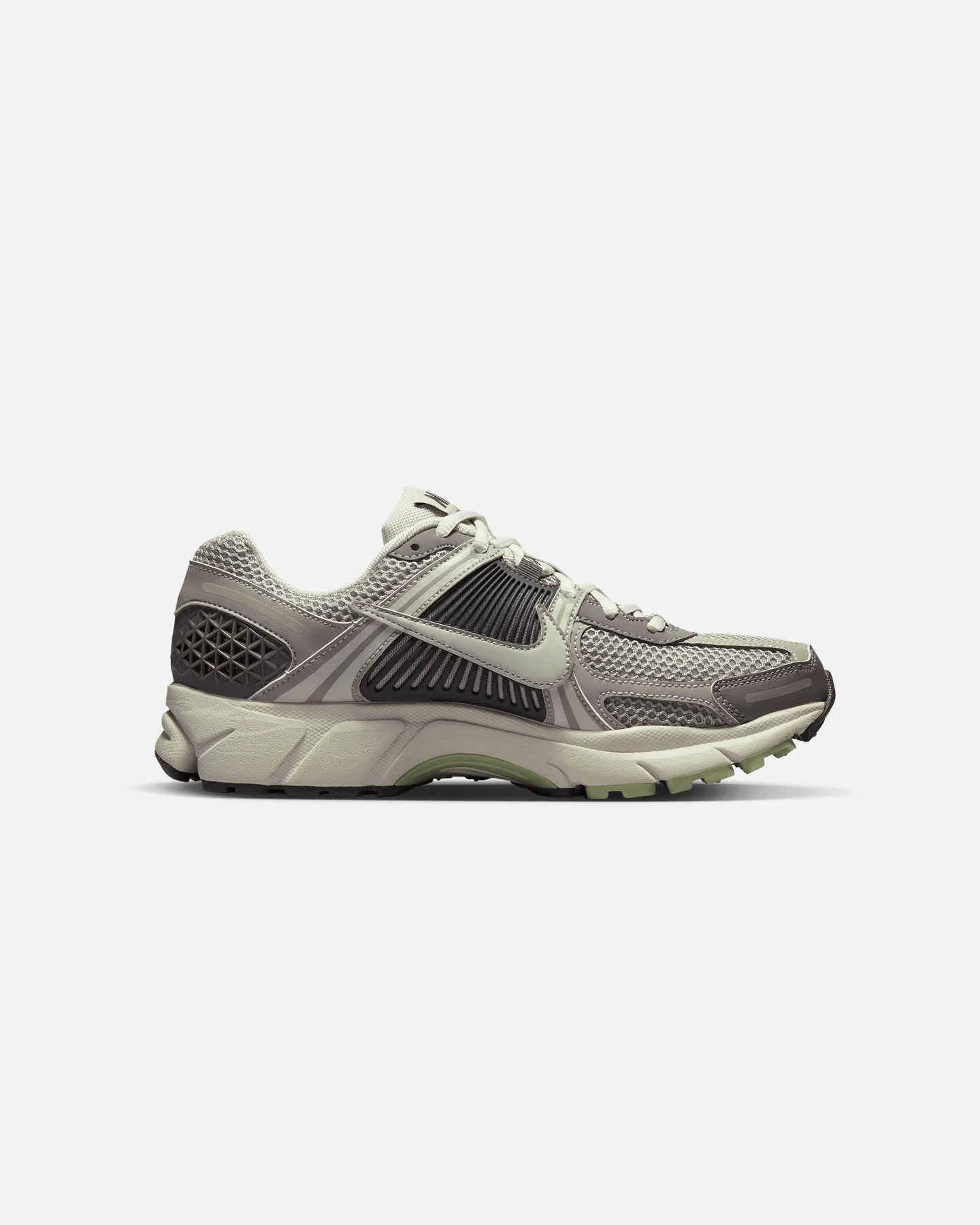 Nike Women's Zoom Vomero 5 Cobblestone/Light Bone