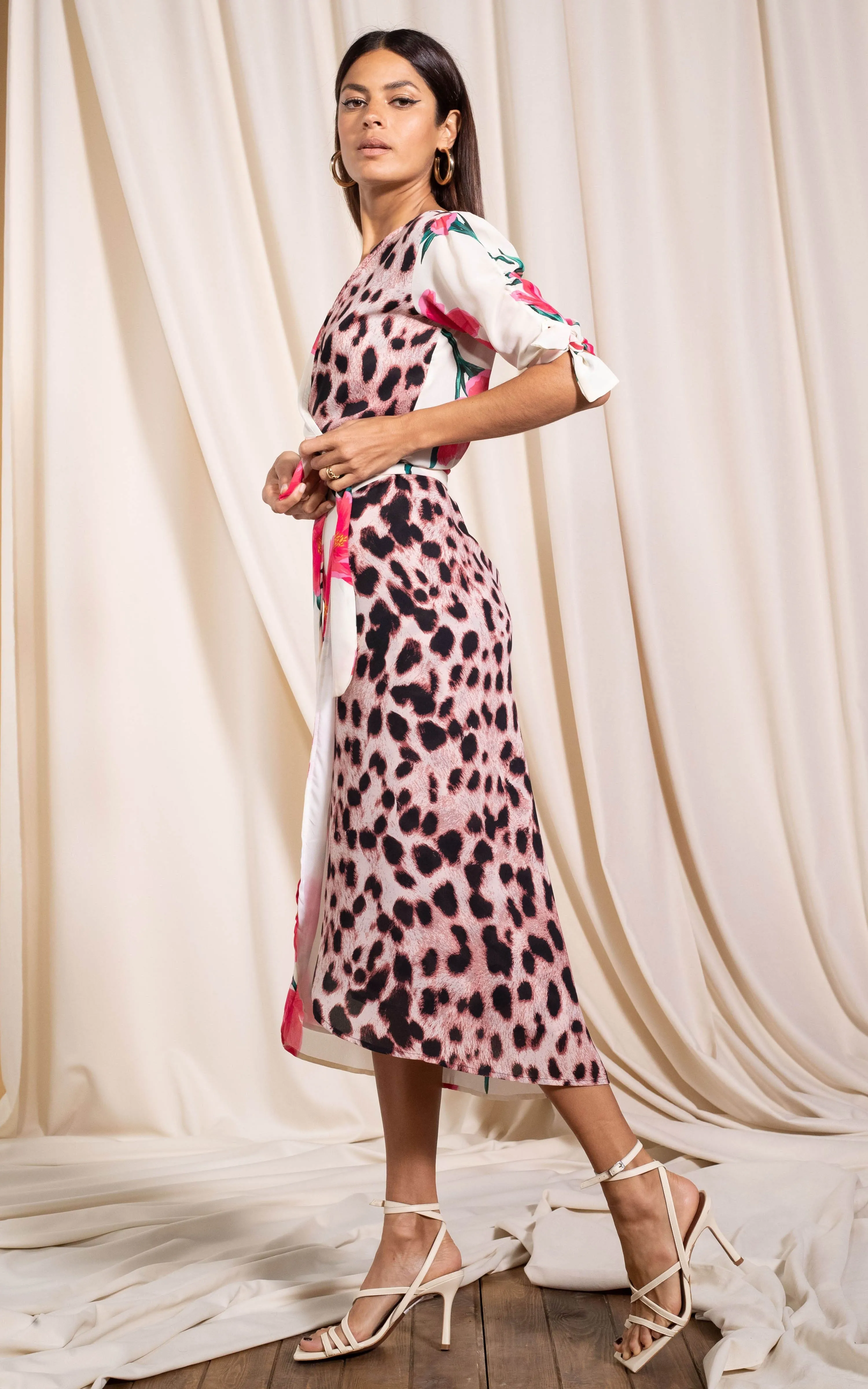 Olivera Midi Dress in Cream Base Tulip Mix