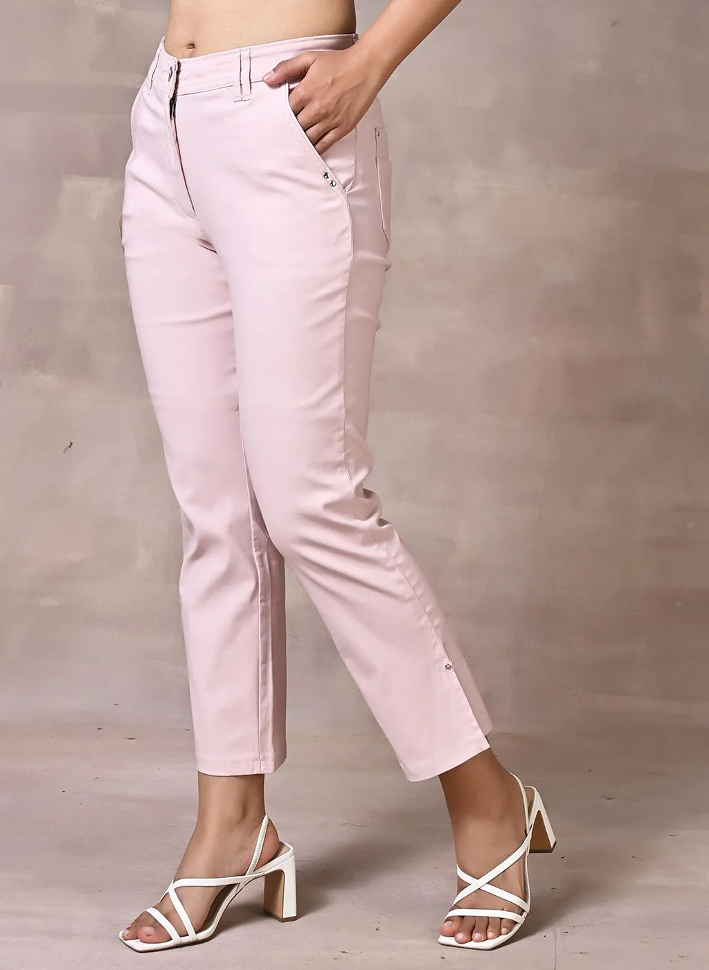 Peach Regular Plain Capri