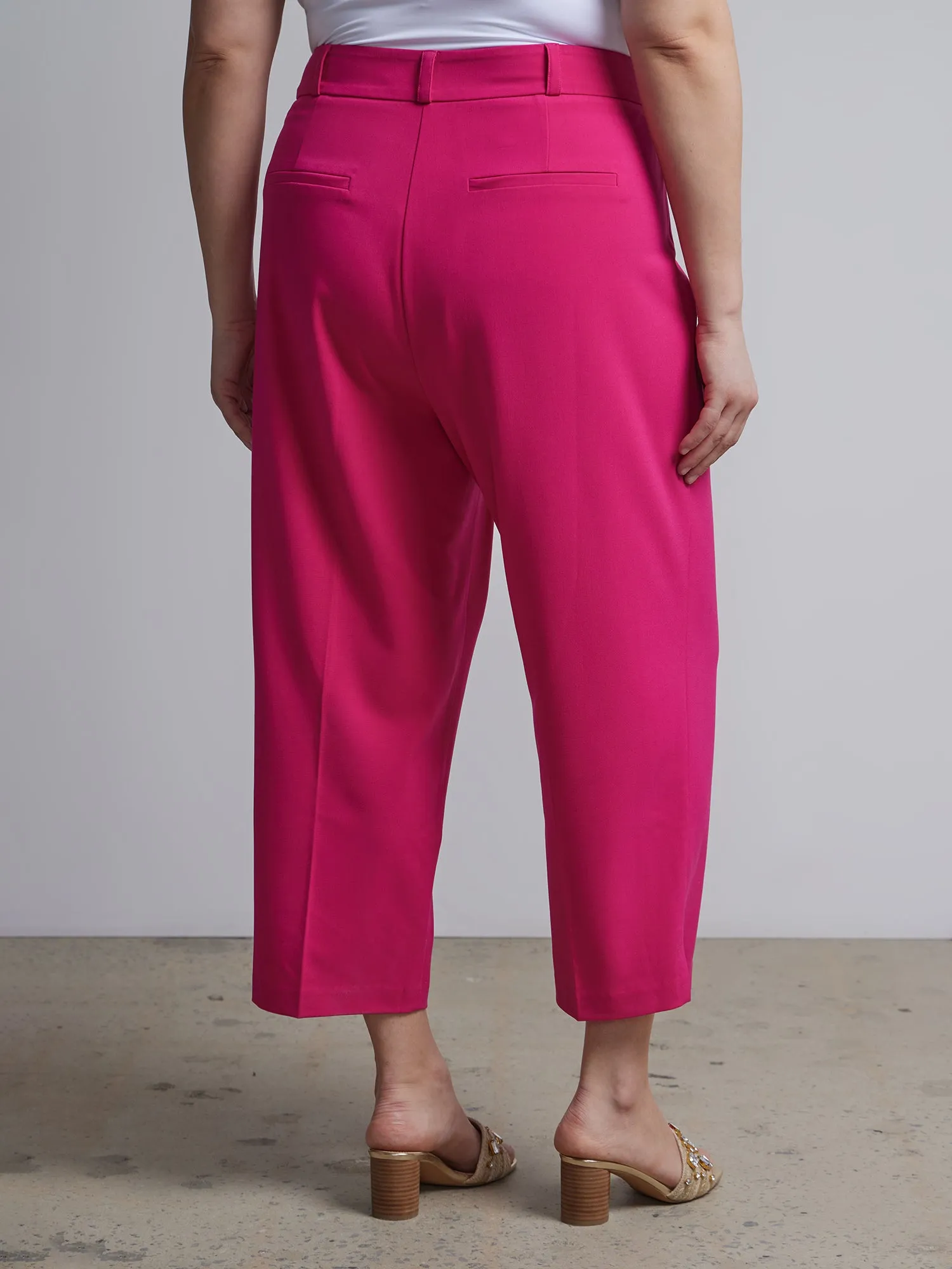 Plus Essential Stretch High Rise Capri Pant
