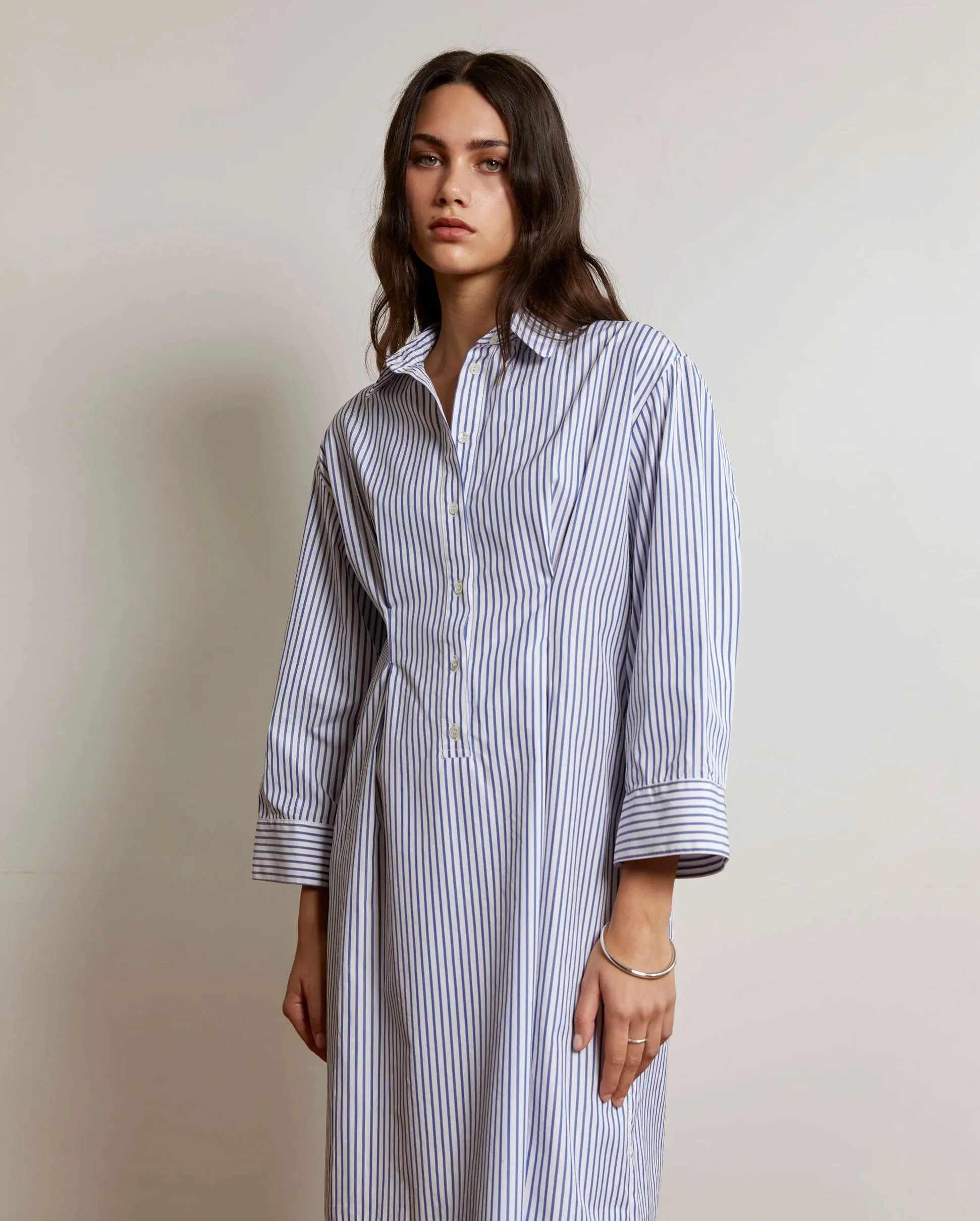 PULLOVER SHIRT DRESS / DARK BLUE & WHITE