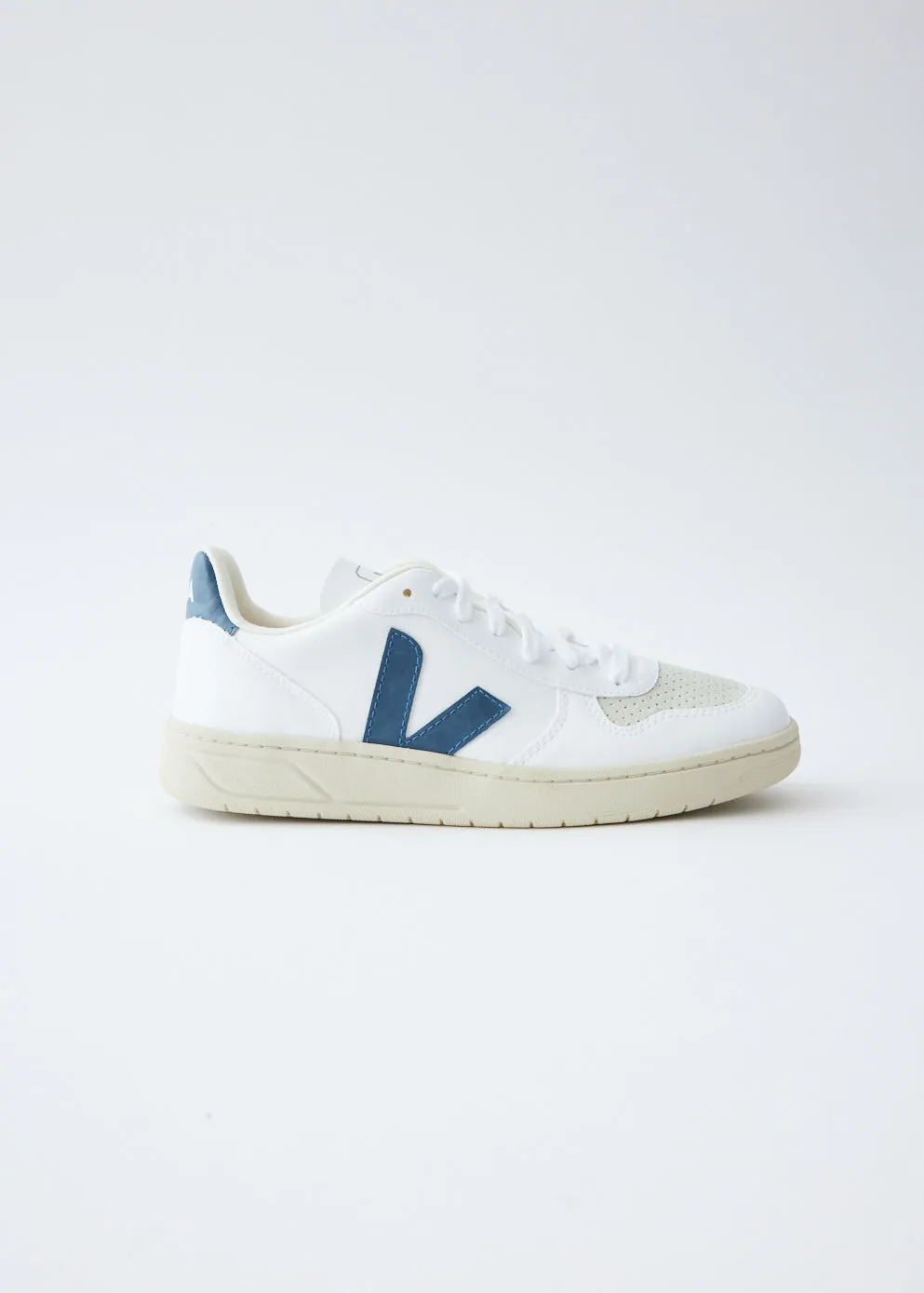 V-10 Vegan Sneakers