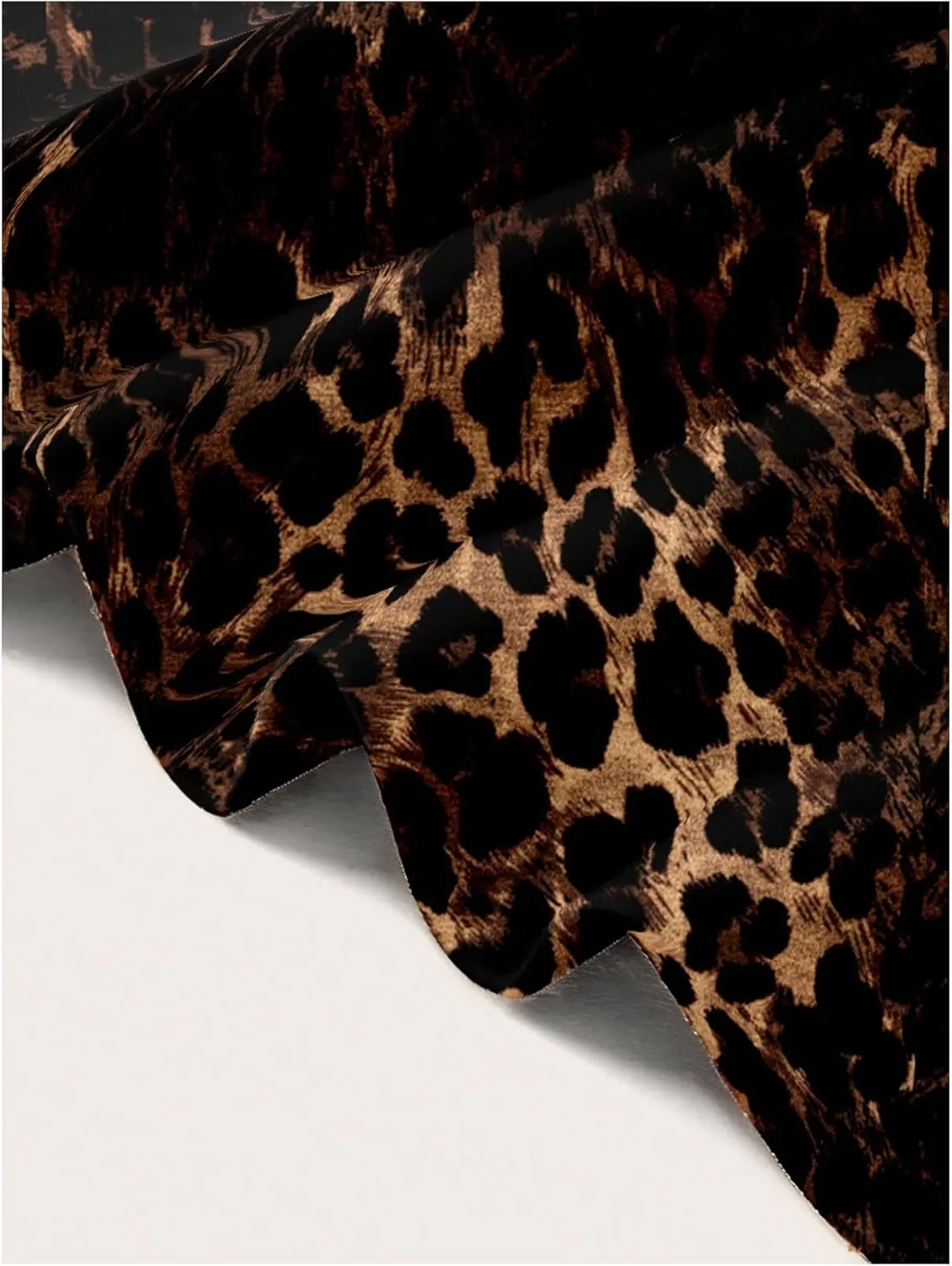 Women's Plus Size Leopard Graphic Tees Cold Shoulder Long Sleeve Vintage Y2K Tops Funny T Shirt